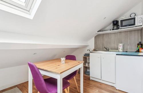 Charleville-Mezieres Apartment | Budget apart with parking