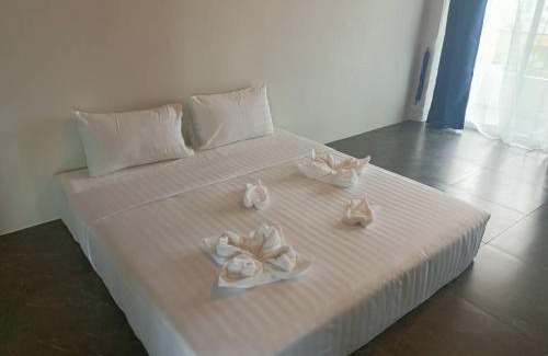 Racha Thewa Apartment | Budget Comfy rooms Suvarnabhumi Airport