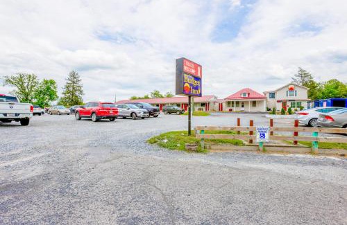 Natural Bridge Hotel | Budget Inn By OYO Natural Bridge I-81