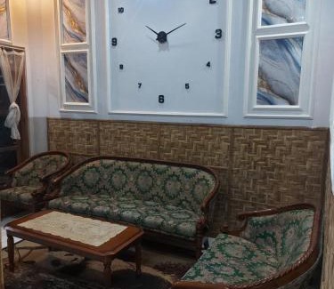 Sukapura House | Budhis Home