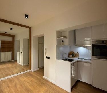 Komoran Apartment | Buffalo Apartment
