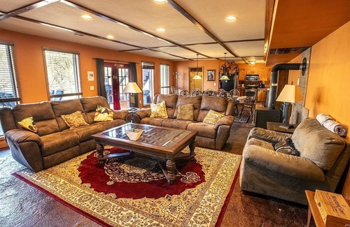 Mount Judea House | Buffalo River Misty Creek Lodge