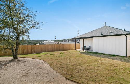 Granbury House | Buffalo Run Retreat, Family Friendly, Sleeps 6