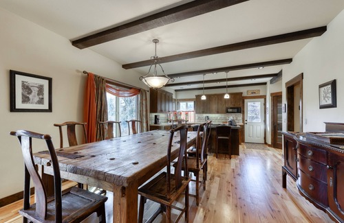 Sagewood House | Built 4 Fun - Hot Tub, Wifi, Westside on the way to Mt Bachelor