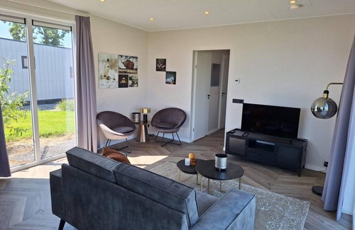 West-Graftdijk House | Bungalow ∙ 2 bedrooms ∙ 4 guests