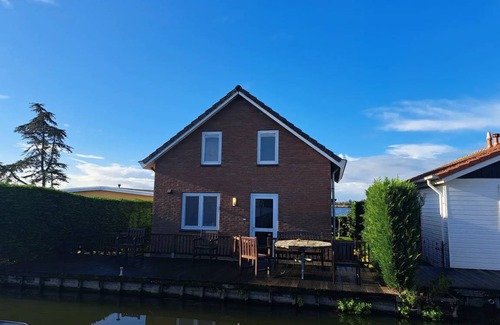 Bruggenmors House | Bungalow ∙ 3 bedrooms ∙ 6 guests