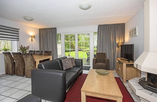 Hellendoorn House | Bungalow ∙ 3 bedrooms ∙ 5 guests