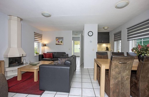 Hellendoorn House | Bungalow ∙ 3 bedrooms ∙ 5 guests