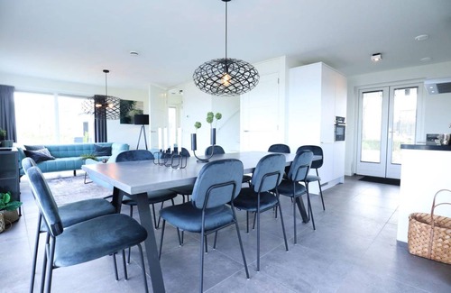 Nijkerk House | Bungalow ∙ 4 bedrooms ∙ 8 guests