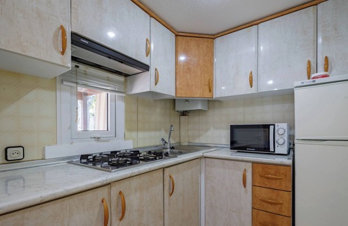 Balea House | Bungalow 'B' with Private Pool, Private Terrace and Wi-Fi