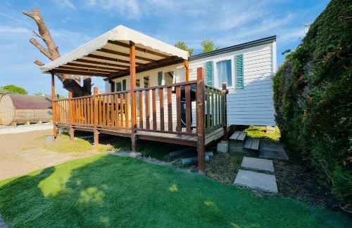 Erquy Other | Bungalow Balnéo Jacuzzi Sauna