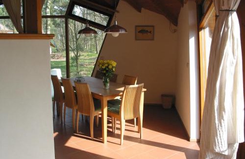 Herpen House | Bungalow in Herperduin with Private Garden