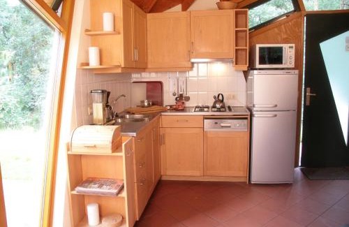 Herpen House | Bungalow in Herperduin with Private Garden