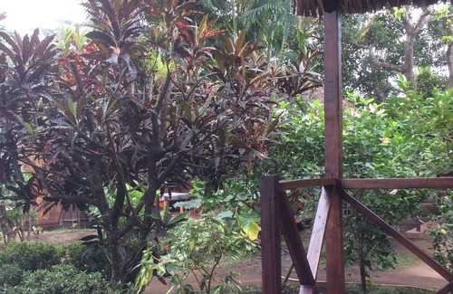 Hell-Ville House | Bungalow in the Garden of Eden