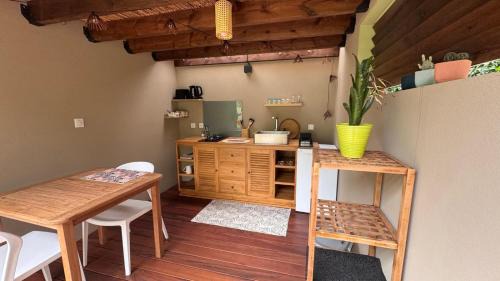 Entre-Deux Bed & Breakfast | Bungalow l'escapade