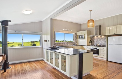 Witta House | Bunya@Maleny Farm House