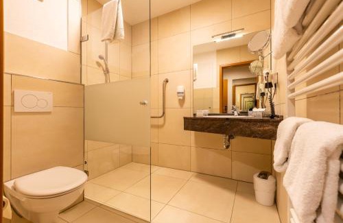 Hude Hotel | Burgdorfs Hotel & Restaurant