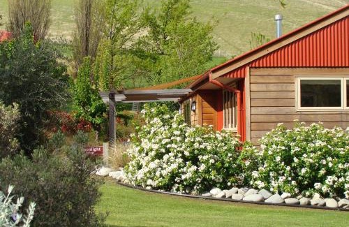 Lowburn House | Burn Cottage Retreat