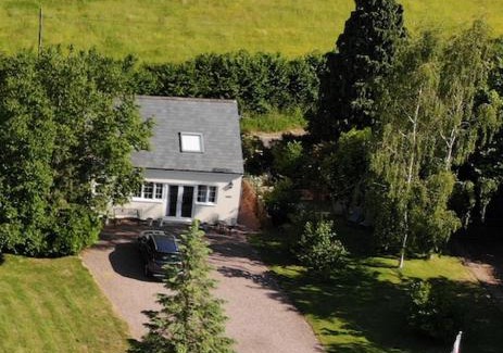 Bradninch House | Burraton Cob