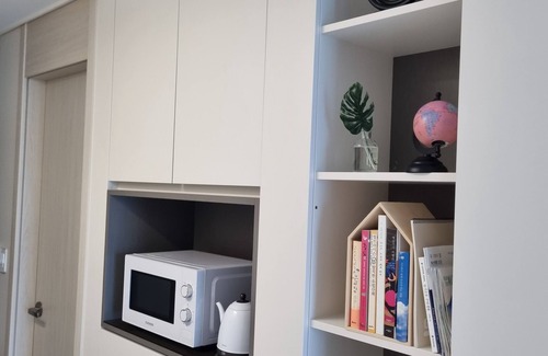 Yeonje-Gu Apartment | Busan ocean view