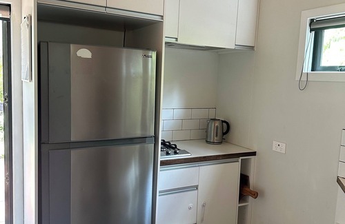 Huia Apartment | Bush & Beach Bliss: Private Self Contained Unit - Te Huia Haven
