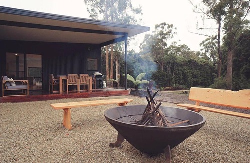 Adventure Bay House | Bush & Beach Family Retreat