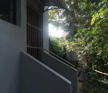 Pennington House | Bush Cottage