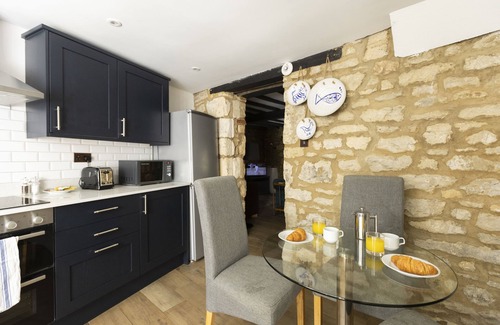 Cuddesdon House | Bushnells Cottage | Oxfordshire Holiday Let | 2 Beds & Sleeps 3