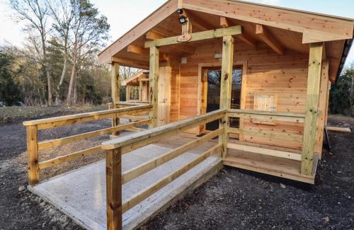 Theberton House | Buttercup Lodge