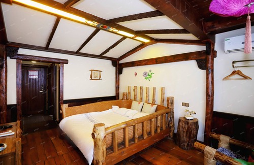 Wulingyuan Bed & Breakfast | Butterfly Loves Flower Inn
