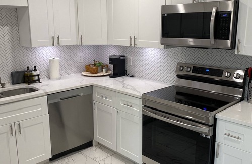 South Arlington House | Butterfly Place our Charming 3 Bedroom Home in Kennedale Texas