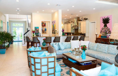 Dunmore Town House | Buttonwood – Bayfront Luxury Villa with Private Dock + Pink Sands Beach Access
