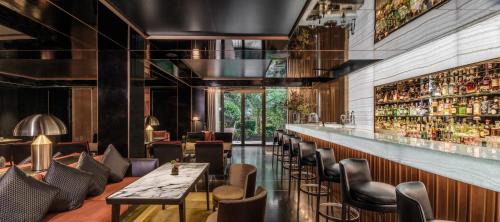 Champs-Elysees Hotel | Bvlgari Hotel Paris