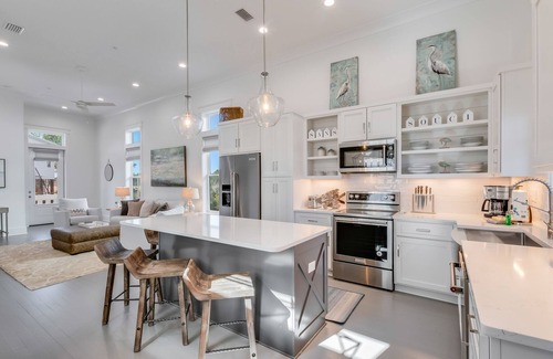 Orange Beach Cottage | BVR 06 - Sans Souci by Liquid Life