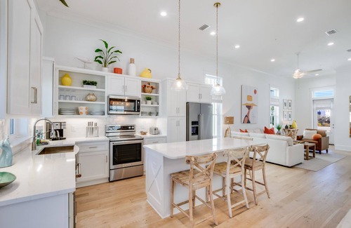 Orange Beach Cottage | BVR 44 - Sweet Home Alabama by Liquid Life