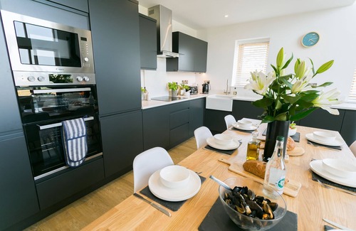 Cylch-Y-Garn Cottage | Bwncath - a coastal that sleeps 6 guests in 3 bedrooms