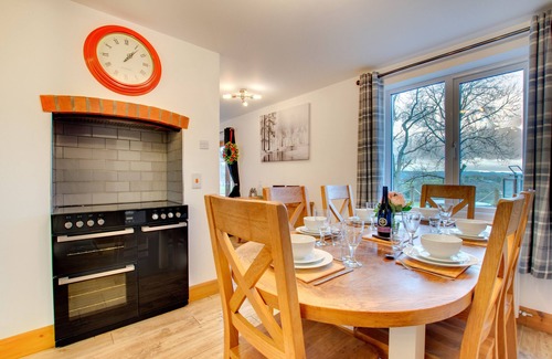 Llandrindod Wells House | Bwthyn Dulas - Three Bedroom House, Sleeps 6