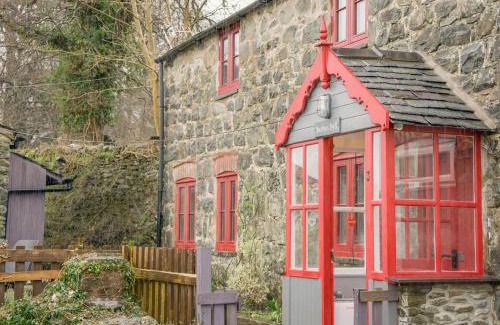 Cemmaes House | Bwthyn Dyfi