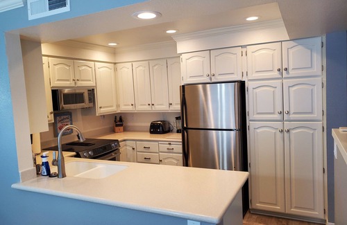 Brookings Condo | "By The Sea" Oceanfront Updated Rainbow Rock Condo, Spectacular Views, 1st Floor
