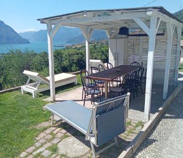 Costa Volpino Apartment | Cà Negra Ca negra suite