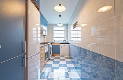 Ripollet Apartment | Cálido apartamento con piscina en Barcelona.