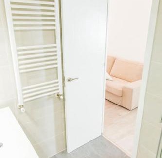 Alcobendas Apartment | Céntrico apartamento bien ubicado para 5, 3 Hab
