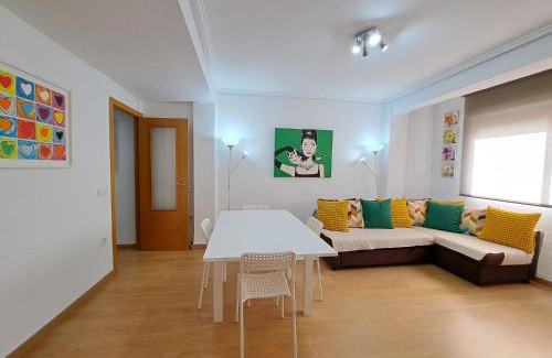 Nou Moles Apartment | Céntrico apartamento en Valencia próximo parada de metro Ángel Guimerà