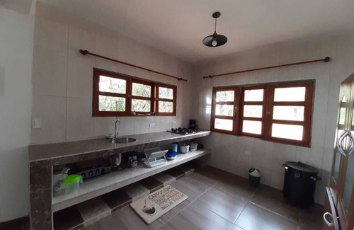 Yumbo Cottage | Cómoda Ecocasa en Dapa cerca Cali Relajate en Pareja. Restaurantes, senderismo,