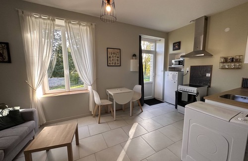 Contrexeville Apartment | Côté Jardin" self-catering cottage, Contrexéville spa resort