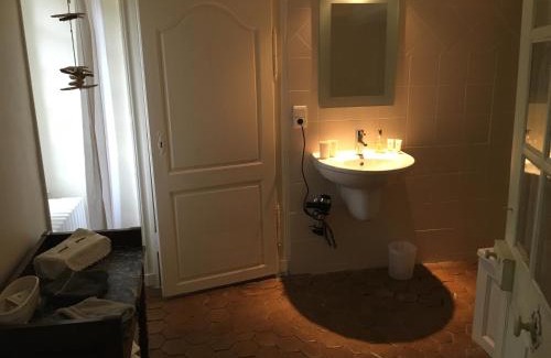 Givry Bed & Breakfast | Côté Park