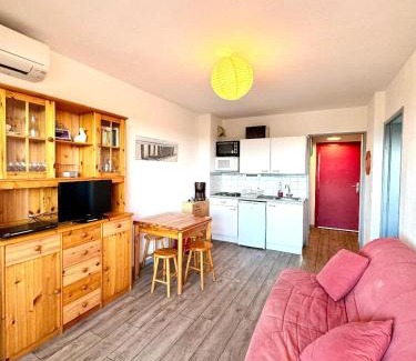 Plage d'Argeles Apartment | Cœur du port d'Argeles avec vue mer imprenable