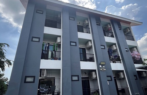 Krathum Baen Apartment | C Park