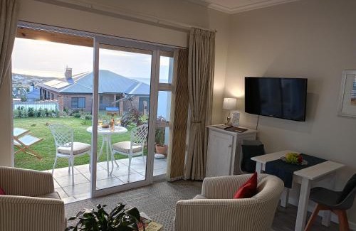 Still Bay Apartment | C-Vista