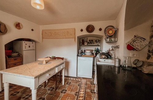 Diano Arentino House | Ca 'Diana, charming stone cottage among olive trees